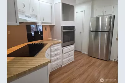 11407 126th Street E #222, Puyallup, WA 98374 - Photo 6