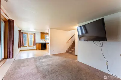 14239 8th Avenue S, Burien, WA 98168 - Photo 2