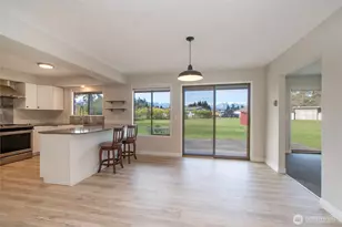 272 Grandview Dr, Sequim, WA 98382 - Photo 10