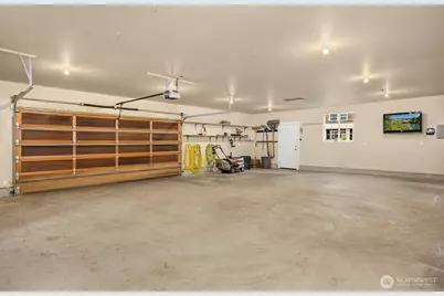 12615 Kallgren Road NE, Bainbridge Island, WA 98110 - Photo 40