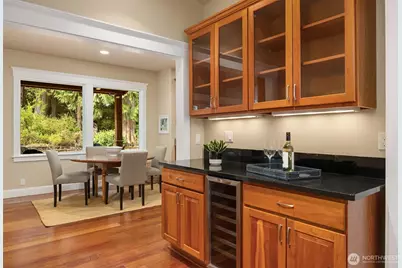 12615 Kallgren Road NE, Bainbridge Island, WA 98110 - Photo 18