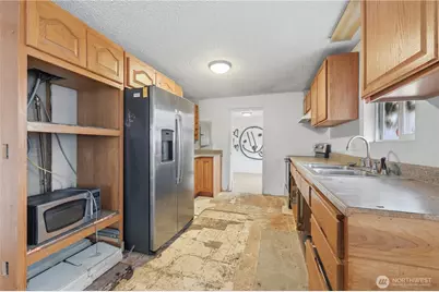 11630 Center Road, Everett, WA 98204 - Photo 8