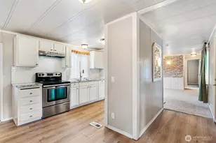 32501 NE 50th St, Carnation, WA 98014 - Photo 8