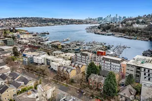 921 N 35th St, Seattle, WA 98103 - Photo 28