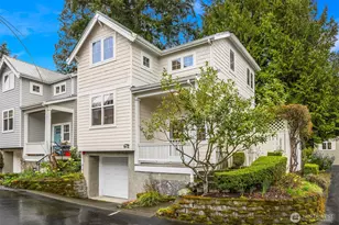 672 Madison Ave N, Bainbridge Island, WA 98110 - Photo 2