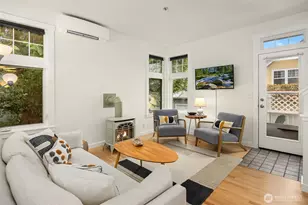 672 Madison Ave N, Bainbridge Island, WA 98110 - Photo 8