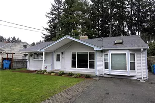 16850 Palatine Ave N, Shoreline, WA 98133 - Photo 2