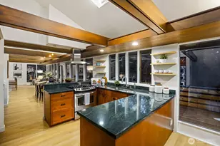 1520 Sycamore Dr SE, Issaquah, WA 98027 - Photo 8