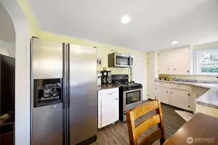 3704 W Arsenal Way, Bremerton, WA 98312 - Photo 10