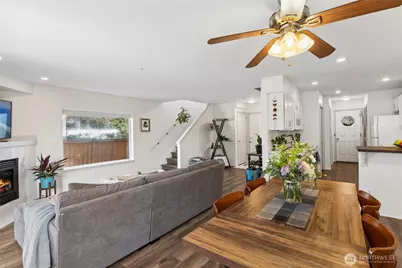 117 21st Street SE #D, Auburn, WA 98002 - Photo 6