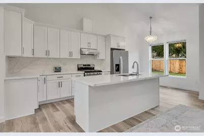 21317 Locust Way, Lynnwood, WA 98036 - Photo 8