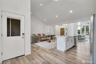 21317 Locust Wy, Lynnwood, WA 98036 - Photo 12