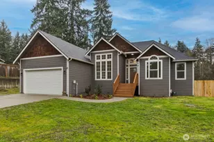 21317 Locust Wy, Lynnwood, WA 98036 - Photo 2