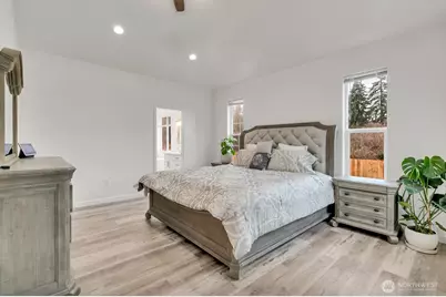 21317 Locust Way, Lynnwood, WA 98036 - Photo 14