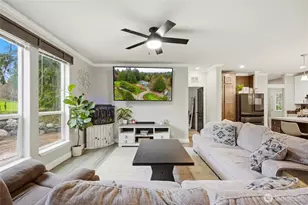 694 E Awa Ln, Camano Island, WA 98282 - Photo 4