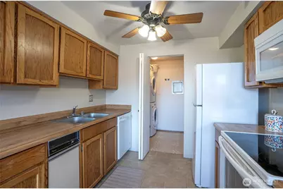 7317 N Skyview #L203, Tacoma, WA 98406 - Photo 12