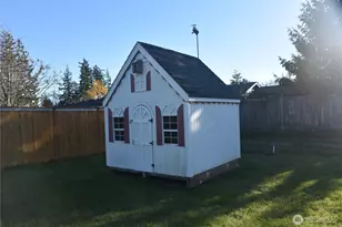 2319 32nd St, Anacortes, WA 98221 - Photo 28