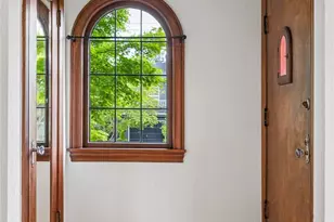 8042 11th Ave NW, Seattle, WA 98117 - Photo 4