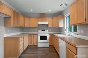 1308 Mills Landing Ct SE, Lacey, WA 98503 - Photo 4