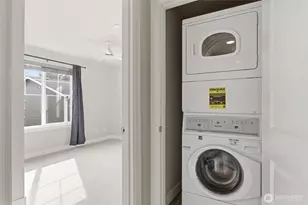 23947 SE 45th Terrace, Sammamish, WA 98029 - Photo 22