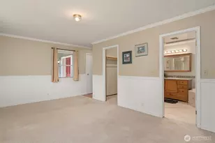 12401 8th Dr SE, Everett, WA 98208 - Photo 8