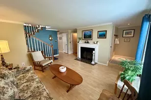 303 S 325th Ln, Federal Way, WA 98003 - Photo 4