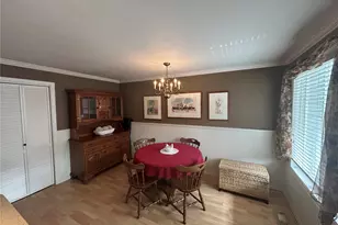 303 S 325th Ln, Federal Way, WA 98003 - Photo 8