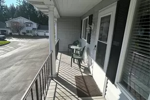 303 S 325th Ln, Federal Way, WA 98003 - Photo 10