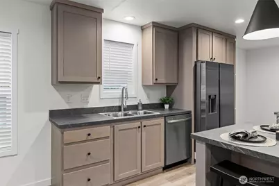 9617 Old Highway 99 SE, Olympia, WA 98501 - Photo 12