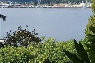 329 Perry Ave N, Port Orchard, WA 98366 - Photo 2