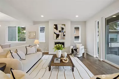 8328 138th Lane SE, Newcastle, WA 98059 - Photo 10