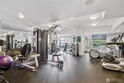 2929 1st Ave #808, Seattle, WA 98121 - Photo 16