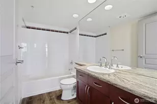 2929 1st Ave, Seattle, WA 98121 - Photo 12