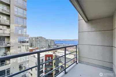 2929 1st Ave #808, Seattle, WA 98121 - Photo 14