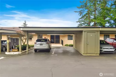 23305 Lakeview Drive #C204, Mountlake Terrace, WA 98043 - Photo 2