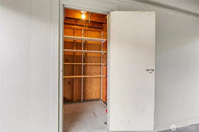 23305 Lakeview Drive #C204, Mountlake Terrace, WA 98043 - Photo 30