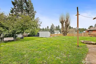 2806 NE Bowen St, Bremerton, WA 98310 - Photo 36