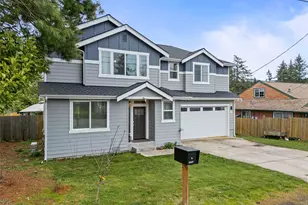 2806 NE Bowen St, Bremerton, WA 98310 - Photo 2