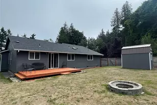 1988 Cascade View Dr, Camano Island, WA 98282 - Photo 4