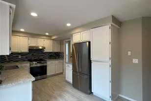 1988 Cascade View Dr, Camano Island, WA 98282 - Photo 8