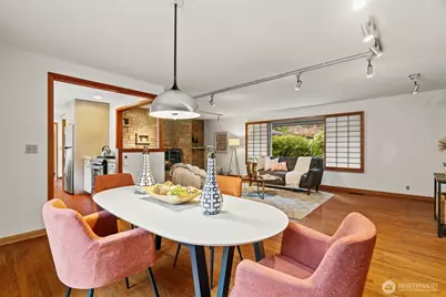 23312 Robin Hood Drive, Edmonds, WA 98020 - Photo 8