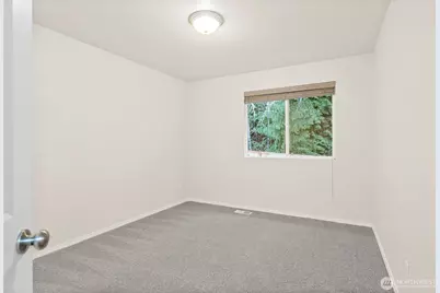 28113 150th Place SE, Kent, WA 98042 - Photo 32