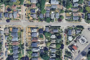 1111 NE 80th St, Seattle, WA 98115 - Photo 18