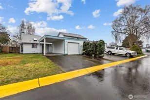 1206 31st St NE, Auburn, WA 98002 - Photo 2