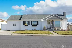 207 W 10th Ave, Ritzville, WA 99169 - Photo 1