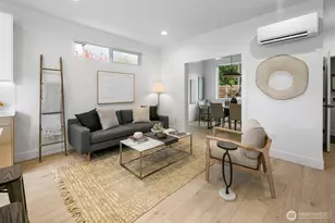 320 N 84th St, Seattle, WA 98103 - Photo 2