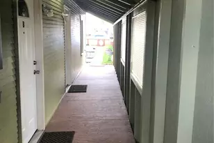 713 N Tower Ave, Centralia, WA 98531 - Photo 2