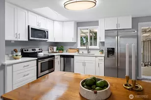 18312 73rd Ave W, Edmonds, WA 98026 - Photo 8