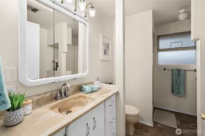 26650 18th Place S, Des Moines, WA 98198 - Photo 12