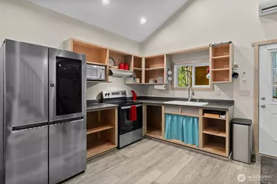 132 N Kokanee Cove Way, Hoodsport, WA 98548 - Photo 12